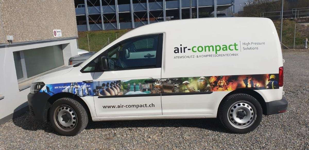 Fahrzeugbeschriftung - air-compact
