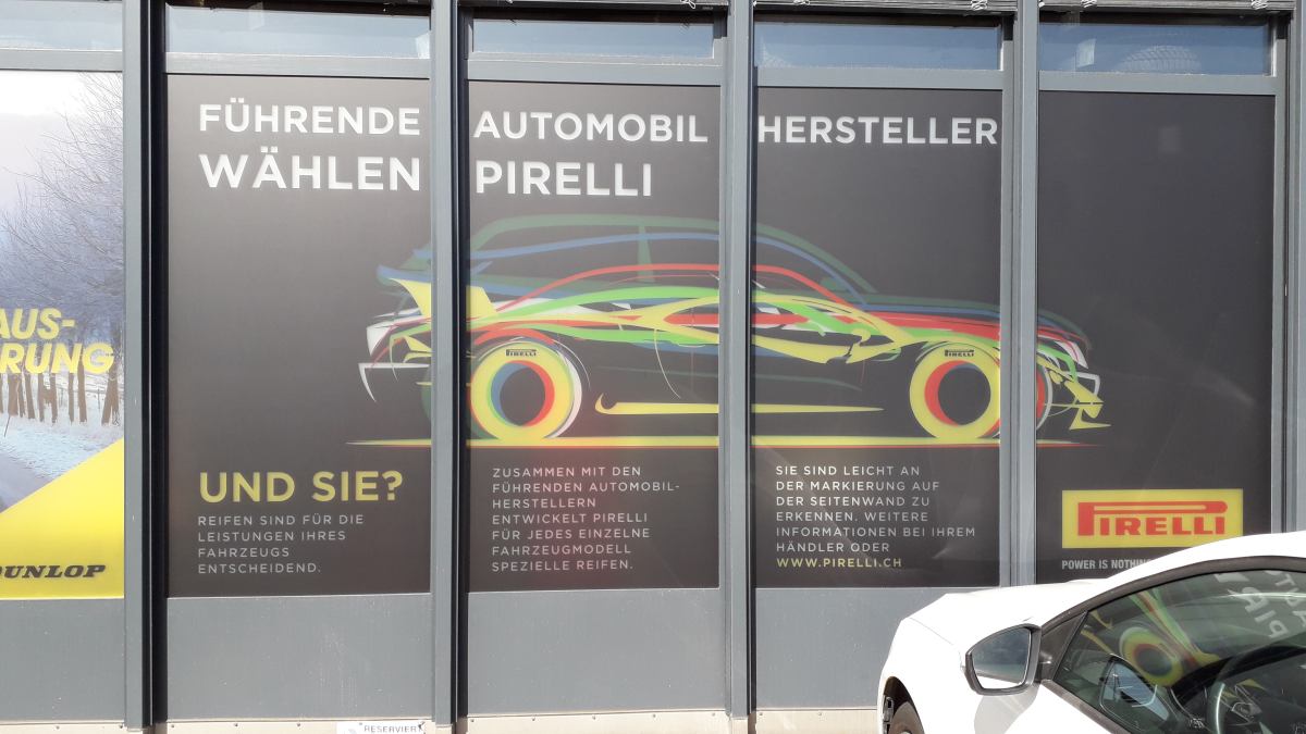 Fensterbeschriftung - Pneuhaus Jehle